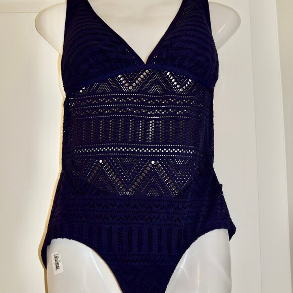 Anne Cole Signature Navy Crochet All Day Plunge One-Piece Size 8 NEW - Picture 6 of 12